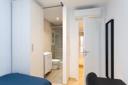 Amplio piso en alquiler en Carrer de la Legalitat