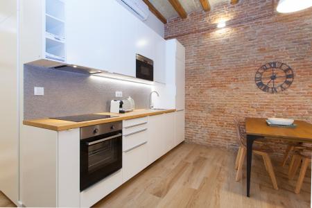 Fantástico piso de alquiler en la Calle Rull del barrio Gotico