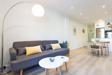 Maravilhoso apartamento para alugar na Rua de Viladomat