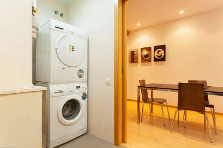 Appartement te huur in Barcelona Calabria - Diputacion