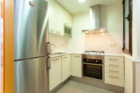 Appartement te huur in Barcelona Calabria - Diputacion