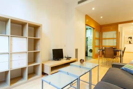 Appartement te huur in Barcelona Calabria - Diputacion