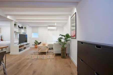 Studio in Affitto a breve termine a Barcelona Londres - Casanova