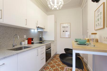 Appartement te huur in Barcelona Girona - Consell De Cent
