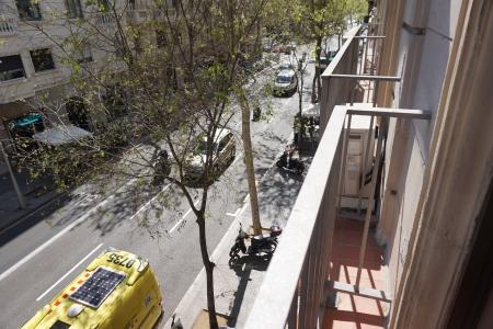 Appartement te huur in Barcelona Valencia - Casanova