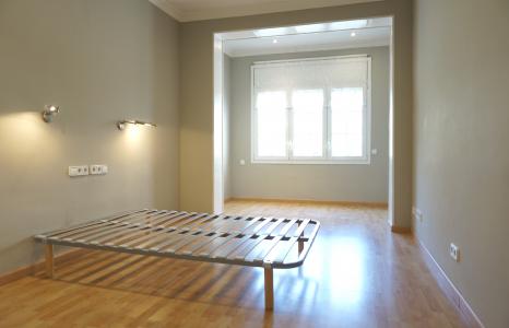 Appartement te huur in Barcelona Valencia - Casanova