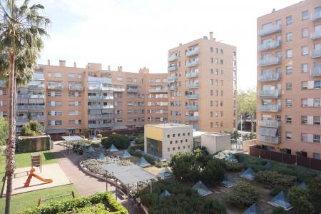 Piso en alquiler en Ramón Trias i Fargas - Ramón Turró