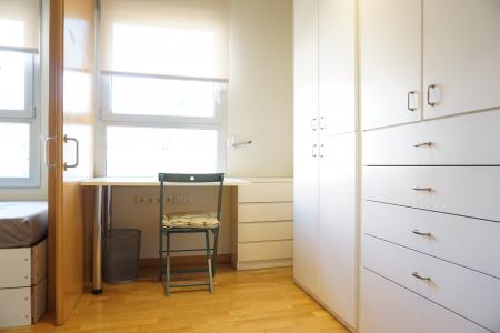 Piso en alquiler en Ramón Trias i Fargas - Ramón Turró