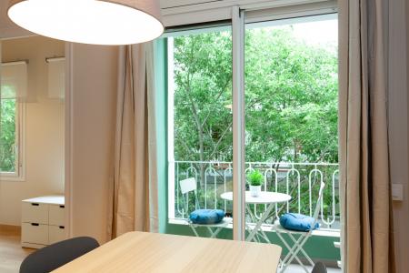 Piso en Alquiler en Barcelona Rogent - Rosellon