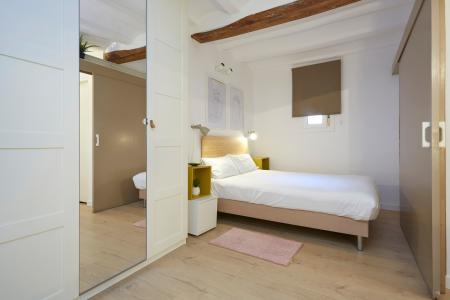 Confortável apartamento de aluguel na R/ Neu De Sant Cugat