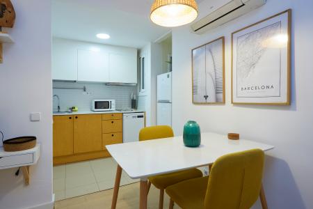 Confortável apartamento de aluguel na R/ Neu De Sant Cugat