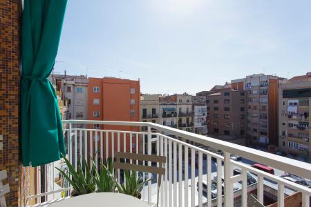 Appartement te huur in Barcelona Tamarit - Mercat Sant Antoni
