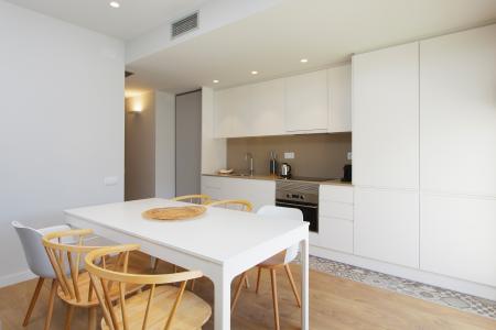 Appartement te huur in Barcelona Tamarit - Mercat Sant Antoni