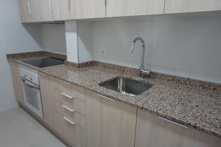 Appartement te huur in Barcelona Travessera De Dalt - Pau Alsina