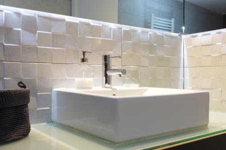 Prestigioso attico in affitto in via Salomo Ben Adret