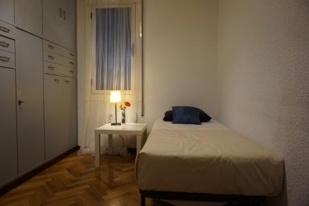 Appartement te huur in Barcelona Lepant - Aragó