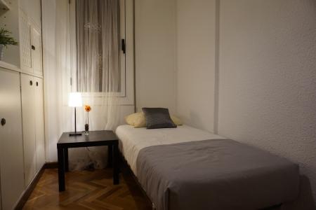 Appartement te huur in Barcelona Lepant - Aragó