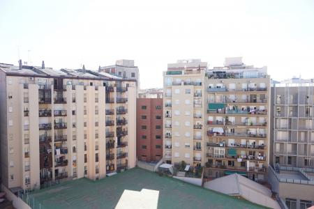 Appartement te koop in Barcelona Felip Ii - Avinguda Meridiana