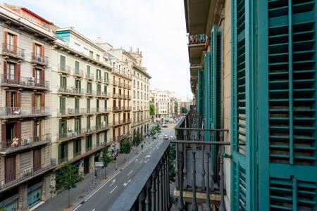Appartement te huur in Barcelona Balmes - Consejo De Ciento