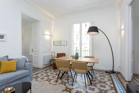 Appartement te huur in Barcelona Balmes - Consejo De Ciento