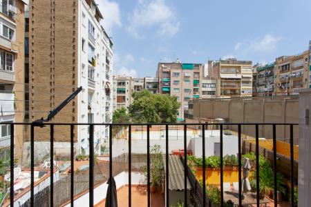 Appartement te huur in Barcelona Vilamarí - Diputació
