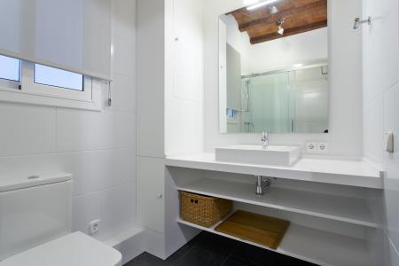 Appartement te huur in Barcelona Vilamarí - Diputació