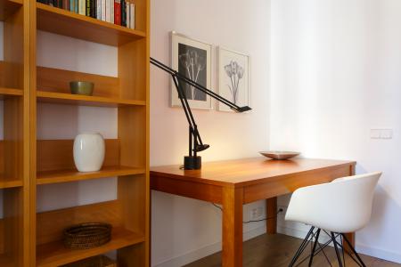 Appartement te huur in Barcelona Vilamarí - Diputació