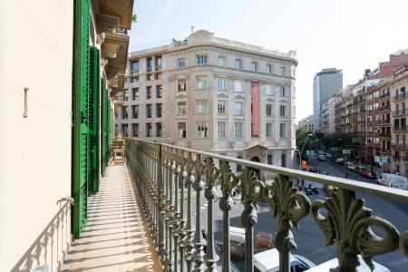 Lindo apartamento para alugar na r/ Balmes