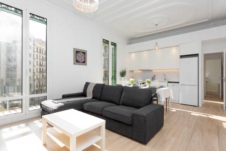 Lindo apartamento para alugar na r/ Balmes
