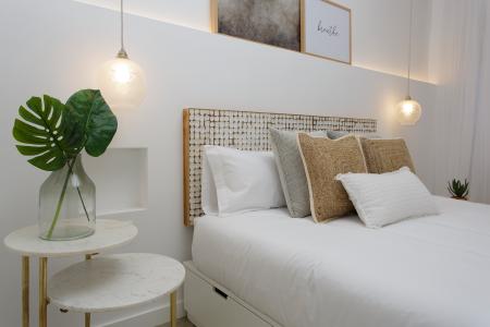 Inmueble de 111m² con 2 Habitaciones Dobles y Balcón en Ciutat Vella
