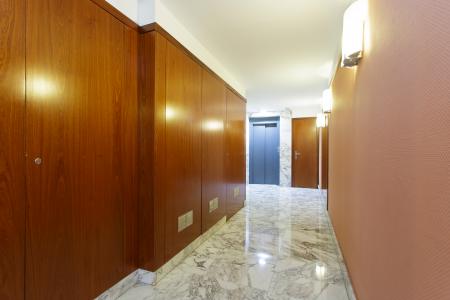 Appartement te huur in Barcelona Jocs Florals - Sants