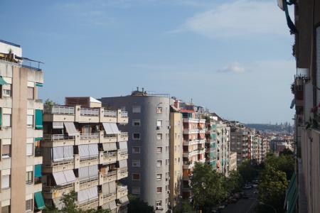 Appartement te huur in Barcelona Pi I Margall - Sardenya