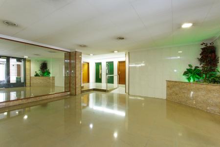Appartement te huur in Barcelona Rambla Badal - Jardins Del Valent Petit