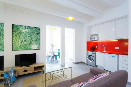 Piso con habitación doble en Gràcia