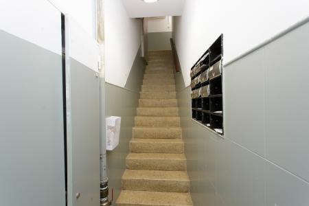 Piso con habitación doble en Gràcia