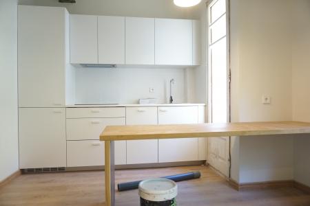 Apartment for Rent in Barcelona Passatge De Les Cinc Torres - Deu I Mata