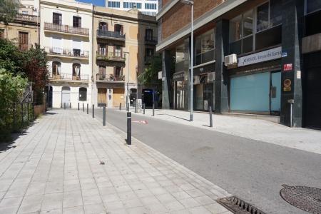 Apartment for Rent in Barcelona Passatge De Les Cinc Torres - Deu I Mata