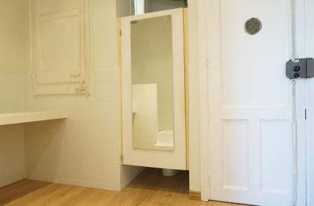 Appartamento in Affitto a Barcelona Passatge De Les Cinc Torres - Deu I Mata