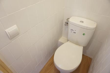 Appartamento in Affitto a Barcelona Passatge De Les Cinc Torres - Deu I Mata