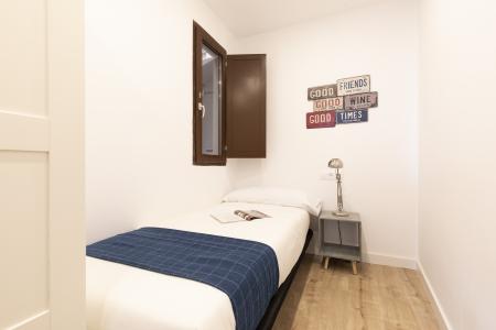 Appartement te huur in Barcelona Macba - Plaça Universitat