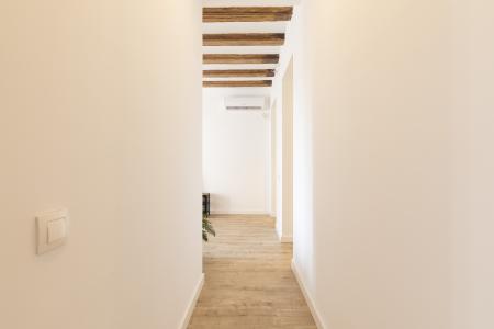 Appartement te huur in Barcelona Macba - Plaça Universitat