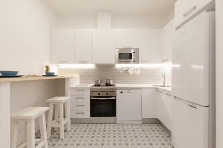 Pis en Lloguer a Barcelona Joaquim Costa - Peu De La Creu (10 Months Minimum)