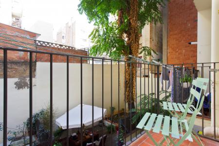 Appartamento con due stanze da letto in affitto in via Jesus