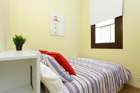 Appartamento con due stanze da letto in affitto in via Jesus