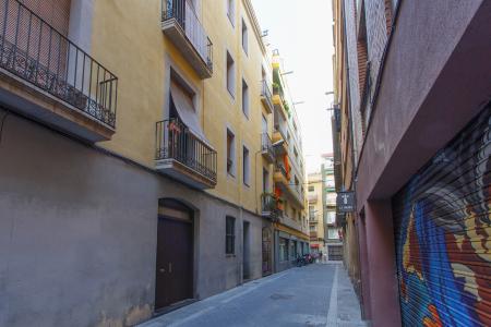 Appartamento con due stanze da letto in affitto in via Jesus