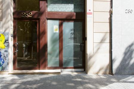 Commerciële ruimte te koop in Barcelona Sicilia - Valencia