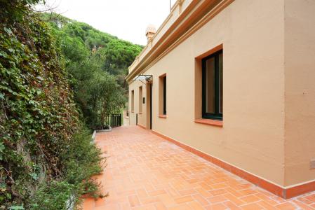 Casa con 3 habitaciones en alquiler