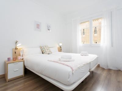 Appartement te huur in Barcelona Lepanto - Gran Vía