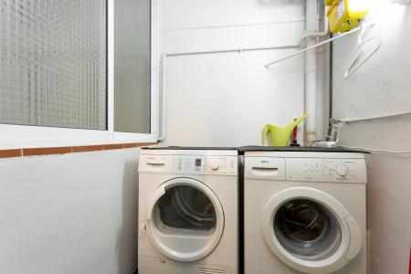 Apartamento en alquiler temporal con dos habitaciones dobles en Poble Sec