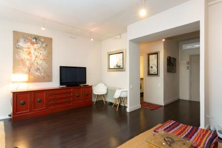 Apartamento en alquiler temporal con dos habitaciones dobles en Poble Sec